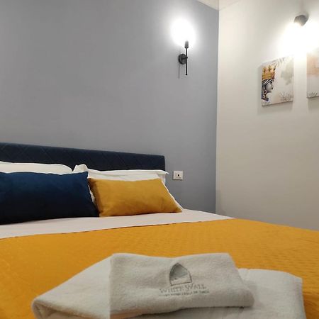 White Wall Luxury Rooms Scala Dei Turchi ريالمونتي المظهر الخارجي الصورة