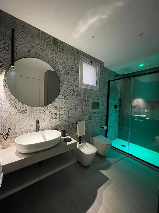 White Wall Luxury Rooms Scala Dei Turchi ريالمونتي المظهر الخارجي الصورة