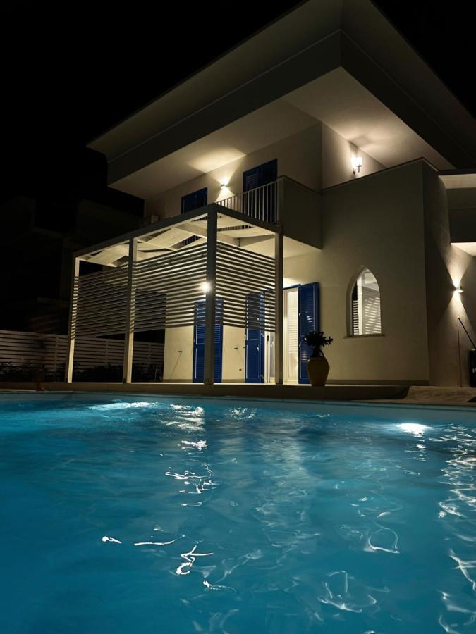 White Wall Luxury Rooms Scala Dei Turchi ريالمونتي المظهر الخارجي الصورة