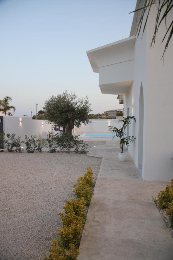 White Wall Luxury Rooms Scala Dei Turchi ريالمونتي المظهر الخارجي الصورة