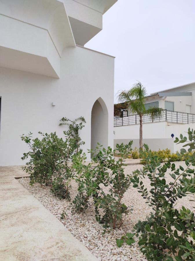 White Wall Luxury Rooms Scala Dei Turchi ريالمونتي المظهر الخارجي الصورة