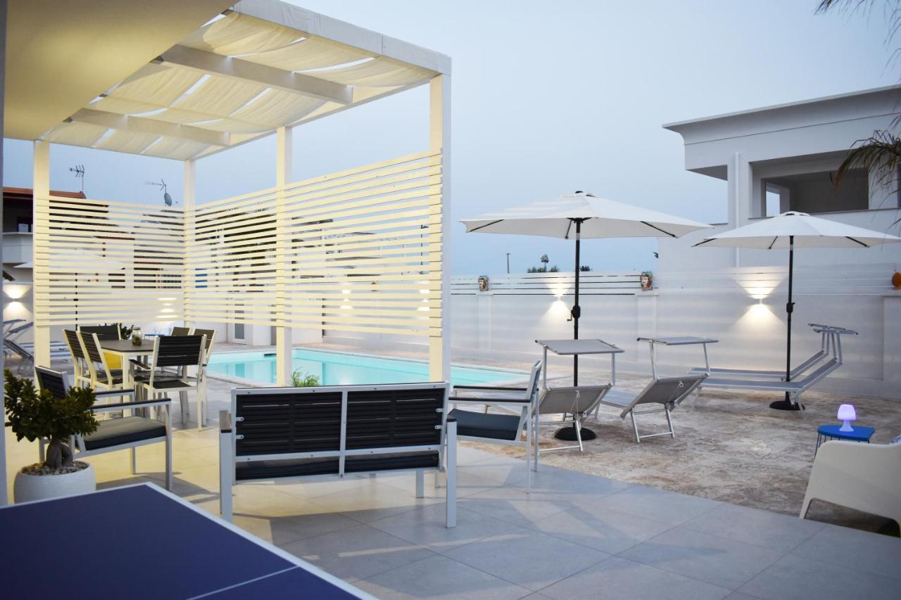 White Wall Luxury Rooms Scala Dei Turchi ريالمونتي المظهر الخارجي الصورة